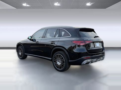 New 2026 Mercedes-Benz GLC 300 4MATIC image 3