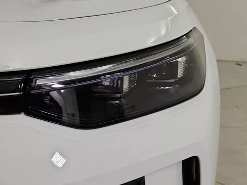 New 2026 Volkswagen Tiguan S AWD/4WD image 10