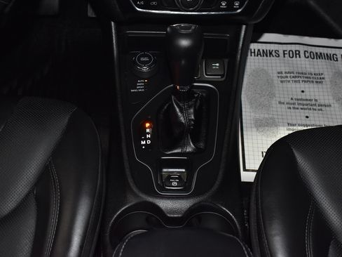 Used 2021 Jeep Cherokee Latitude Lux AWD/4WD image 29