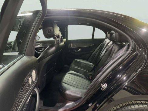Used 2021 Mercedes-Benz E 350 4MATIC Sedan image 30