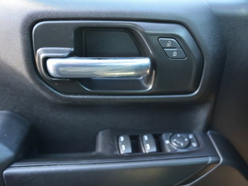 Used 2020 Chevrolet Silverado 1500 Custom Trail Boss w/ Custom Convenience Package image 36