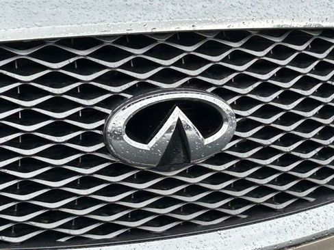 Used 2021 INFINITI QX80 Sensory w/ All-Season Package AWD/4WD image 10
