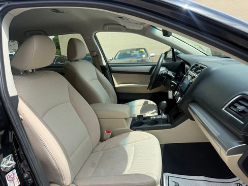 Used 2018 Subaru Outback 2.5i Premium AWD/4WD image 20