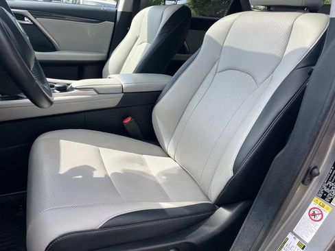 Used 2019 Lexus RX 350 FWD w/ Accessory Package image 33