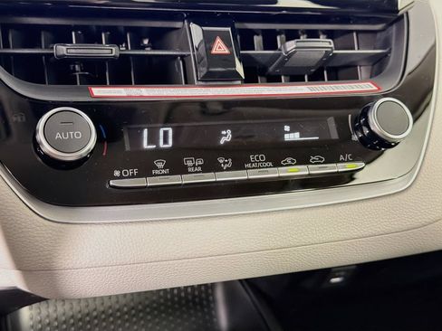 New 2026 Toyota Corolla LE FWD image 18