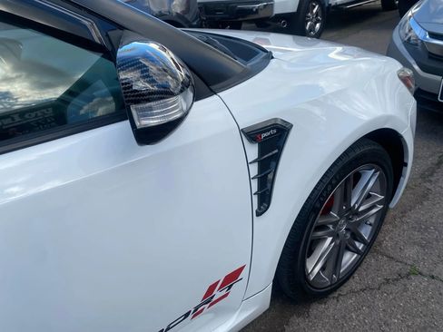 Used 2011 Scion tC image 15