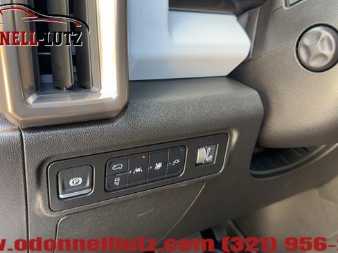 Used 2025 GMC Hummer EV 3X AWD/4WD image 13