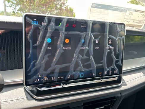 New 2026 Volkswagen Tiguan SE R-Line FWD image 35