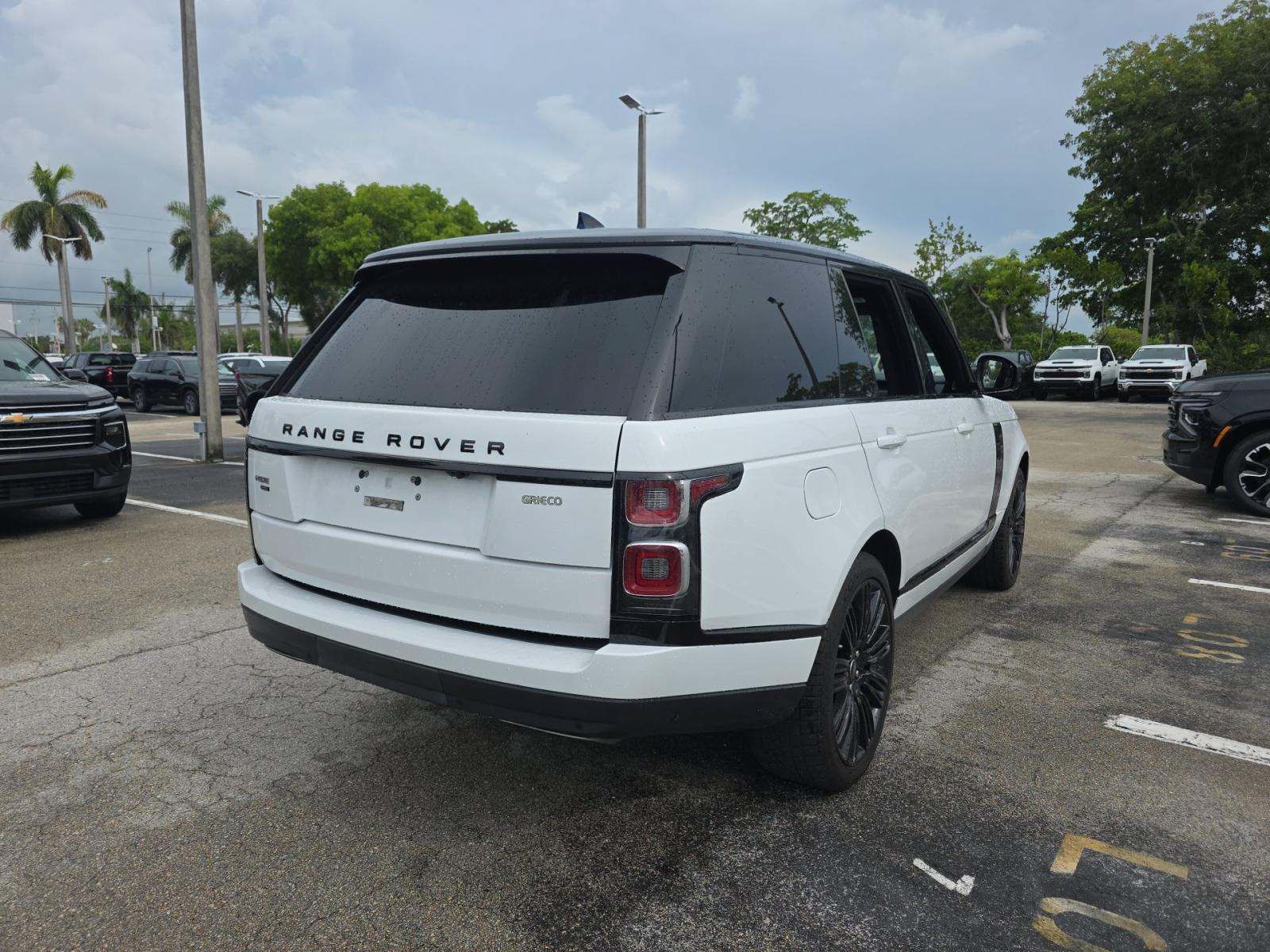 Used 2021 Land Rover Range Rover P525 Westminster Edition AWD/4WD image 3