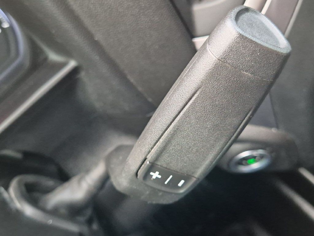 Used 2023 Chevrolet Silverado 1500 W/T w/ WT Value Package AWD/4WD image 19