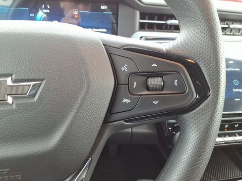 New 2027 Chevrolet Bolt LT FWD image 14