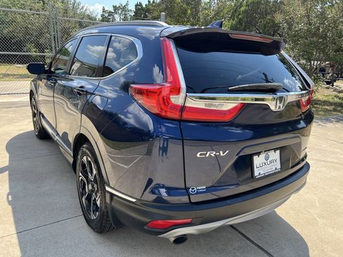 Used 2017 Honda CR-V Touring image 8