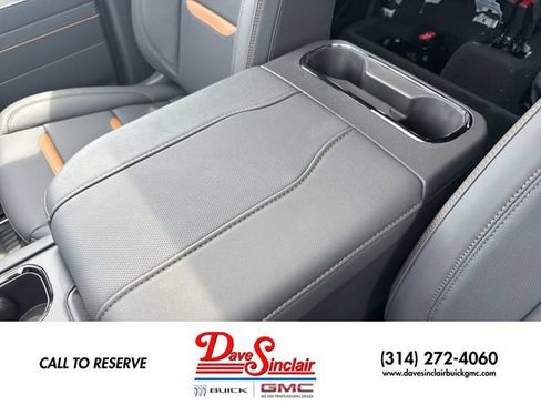 New 2026 GMC Sierra 1500 AT4 w/ AT4 Premium Package AWD/4WD image 21