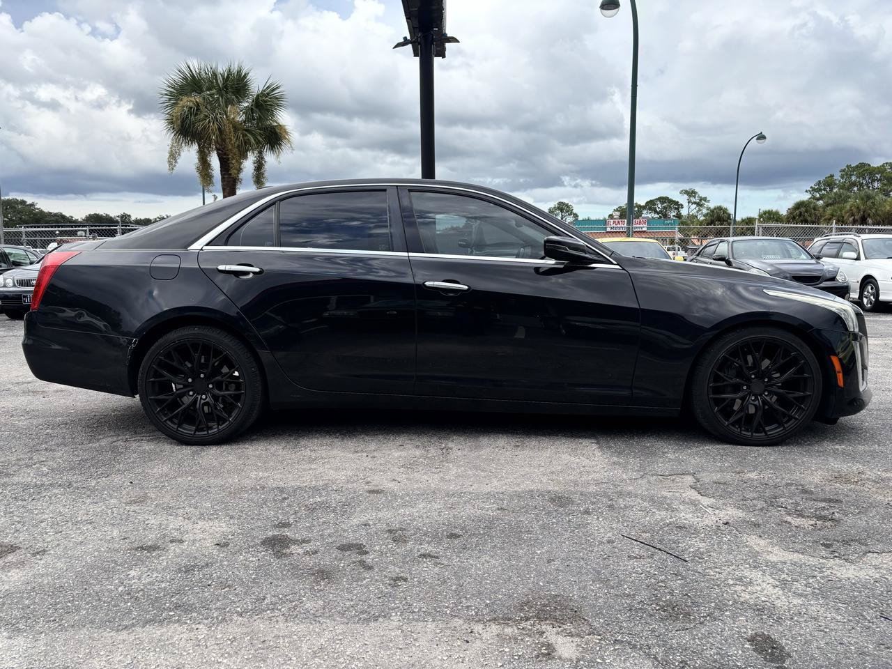 Used 2016 Cadillac CTS Luxury RWD image 7