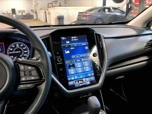 Certified 2025 Subaru Crosstrek 2.0i Premium image 8