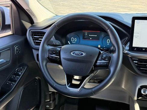 Certified 2023 Ford Escape Active w/ Tech Pack #2 image 7