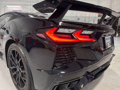 New 2026 Chevrolet Corvette Stingray Premium Cpe w/ Z51 Performance Package RWD image 61