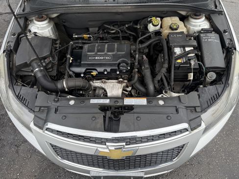 Used 2014 Chevrolet Cruze LT FWD image 37