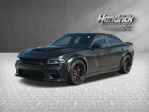 Used 2022 Dodge Charger SRT Hellcat RWD image 5