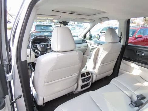 Certified 2022 Honda Pilot Special Edition image 15