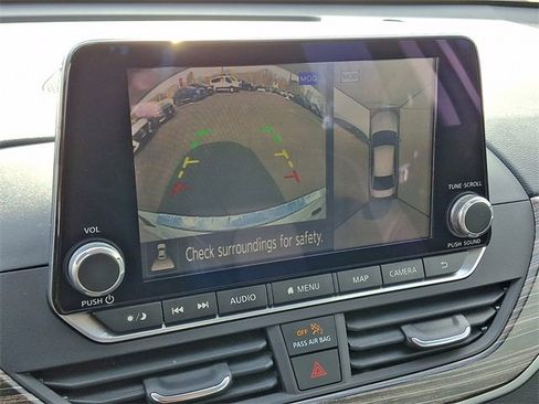 Used 2021 Nissan Altima 2.5 Platinum image 18