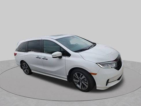 Used 2024 Honda Odyssey Touring image 14