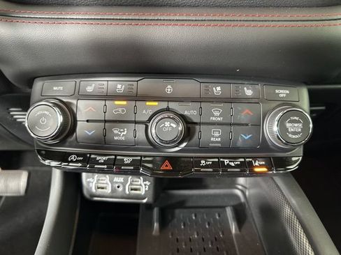 Used 2026 Dodge Durango GT AWD/4WD image 16