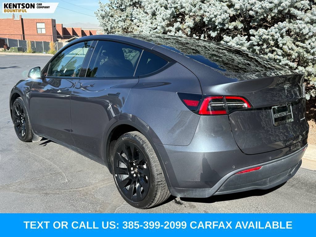 Used 2022 Tesla Model Y Long Range AWD/4WD image 6