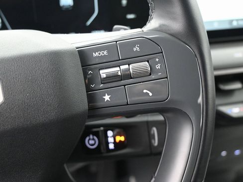 Used 2024 Kia EV9 Light image 27