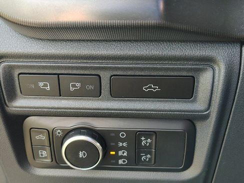 Used 2023 Ford F150 Platinum w/ Equipment Group 701A High AWD/4WD image 30