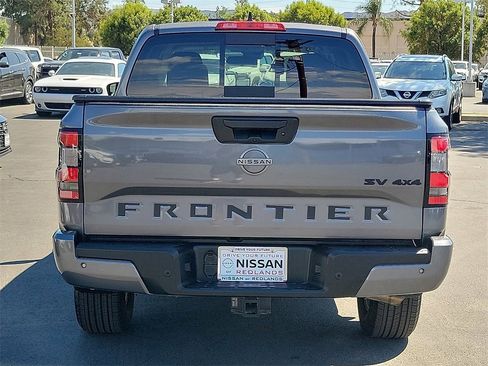 Certified 2023 Nissan Frontier SV w/ SV Convenience Package image 32