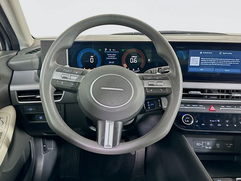 Used 2024 Hyundai Sonata SEL FWD image 18