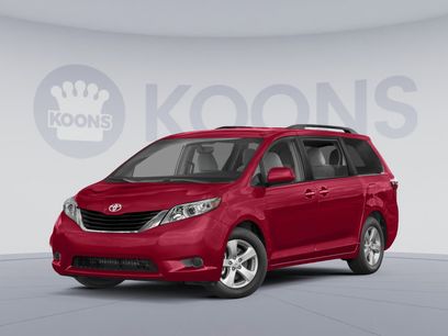 Used 2015 Toyota Sienna LE