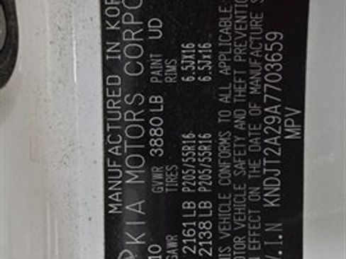Used 2010 Kia Soul + FWD image 25