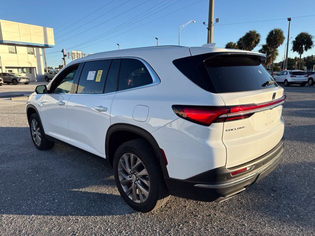 Certified 2026 Buick Enclave Preferred FWD image 5