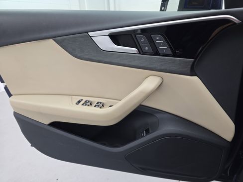 Used 2022 Audi A4 2.0T Premium w/ Convenience Package image 25