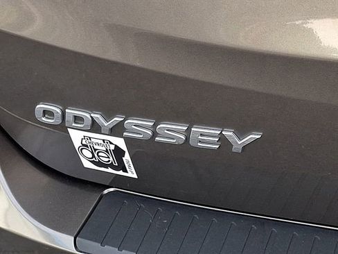 Used 2018 Honda Odyssey Elite image 31