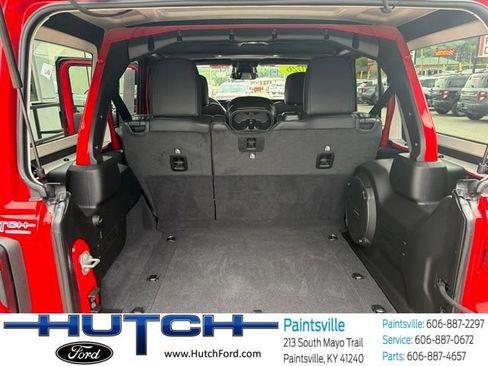 Used 2026 Jeep Wrangler Unlimited Rubicon AWD/4WD image 17