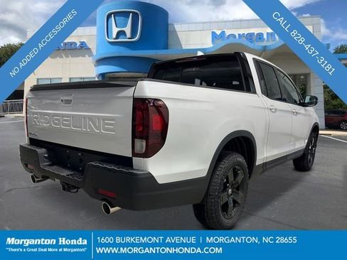 New 2026 Honda Ridgeline Black Edition image 6