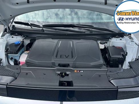 New 2026 Hyundai Ioniq 5 SE image 30