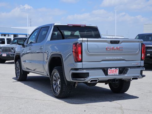 Used 2025 GMC Sierra 1500 AT4 AWD/4WD image 7