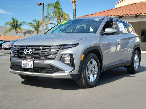 Certified 2026 Hyundai Tucson SE FWD image 5