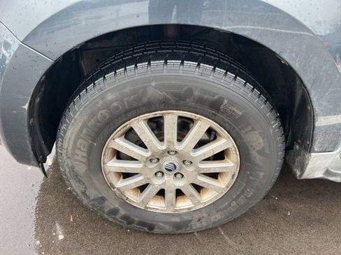 Used 2010 Mercury Mariner Premier image 8