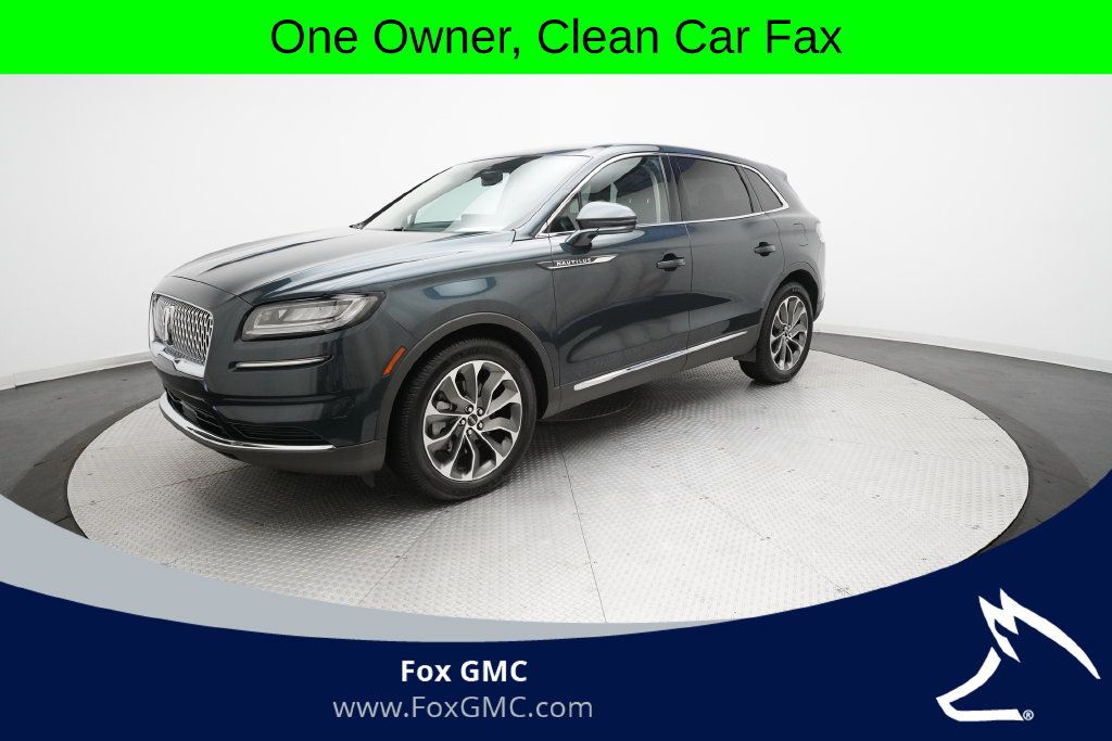 Used 2023 Lincoln Nautilus Reserve w/ Cargo Utility Package AWD/4WD image 1