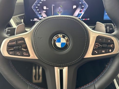 Used 2026 BMW X7 M60i AWD/4WD image 14