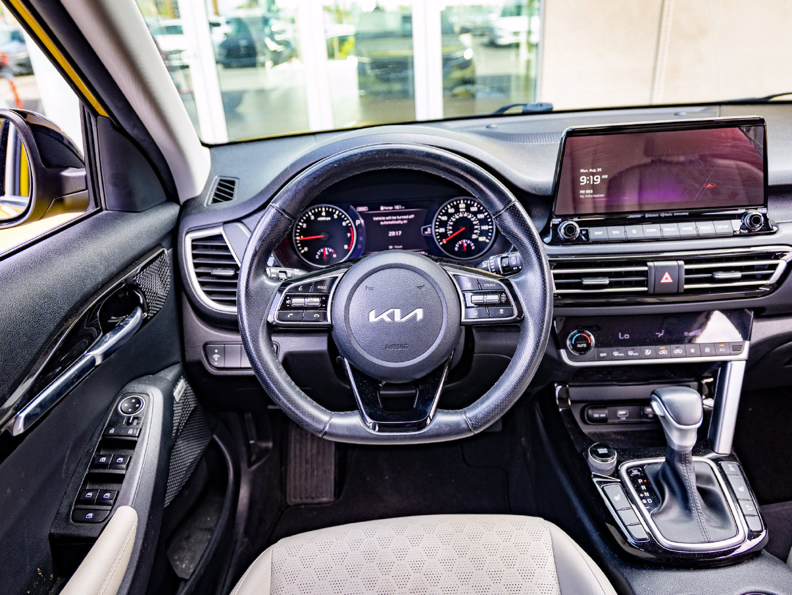 Used 2023 Kia Seltos SX AWD/4WD image 14