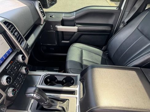 Used 2020 Ford F150 Lariat w/ Equipment Group 502A Luxury AWD/4WD image 15
