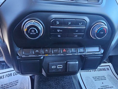 Used 2025 Chevrolet Silverado 1500 W/T image 16
