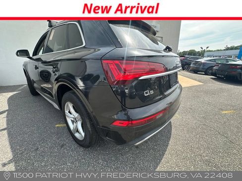 Used 2023 Audi Q5 2.0T Premium w/ Convenience Package AWD/4WD image 4