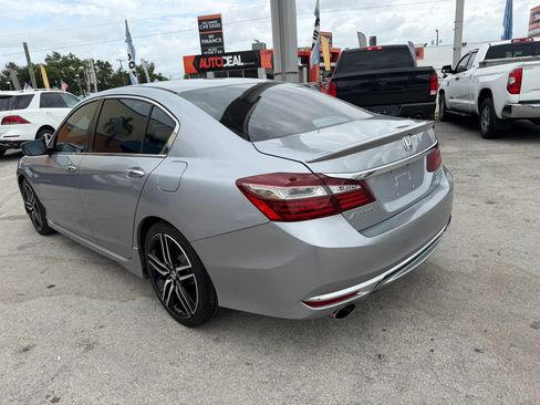 Used 2017 Honda Accord Sport Special Edition image 7